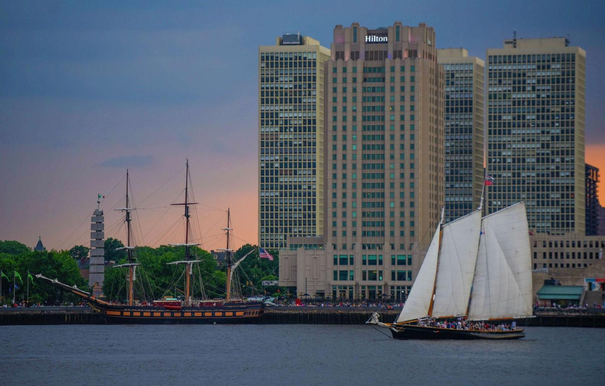 Hilton Philadelphia At Penn'S Landing Ξενοδοχείο Εξωτερικό φωτογραφία